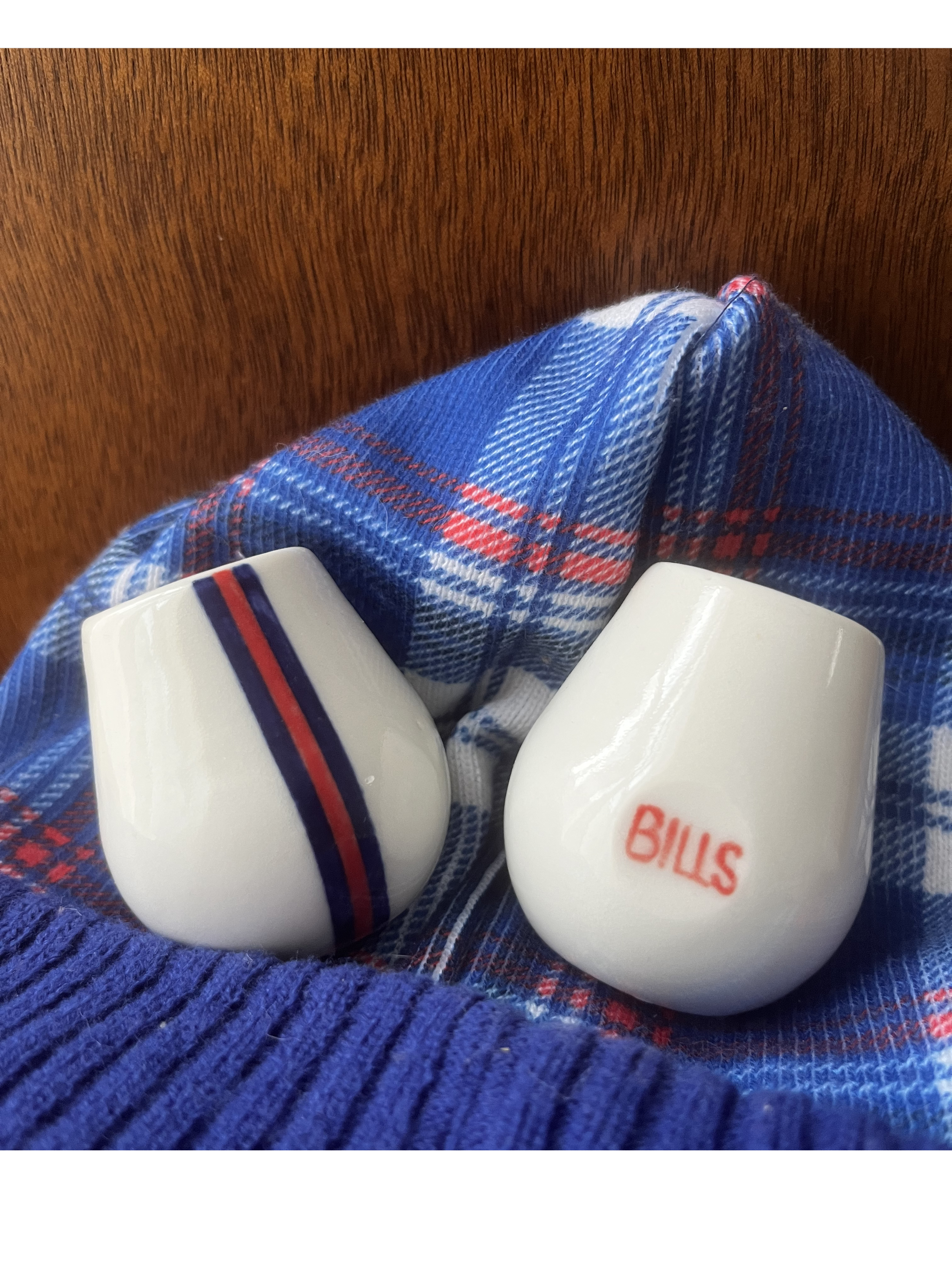 bills1back.png