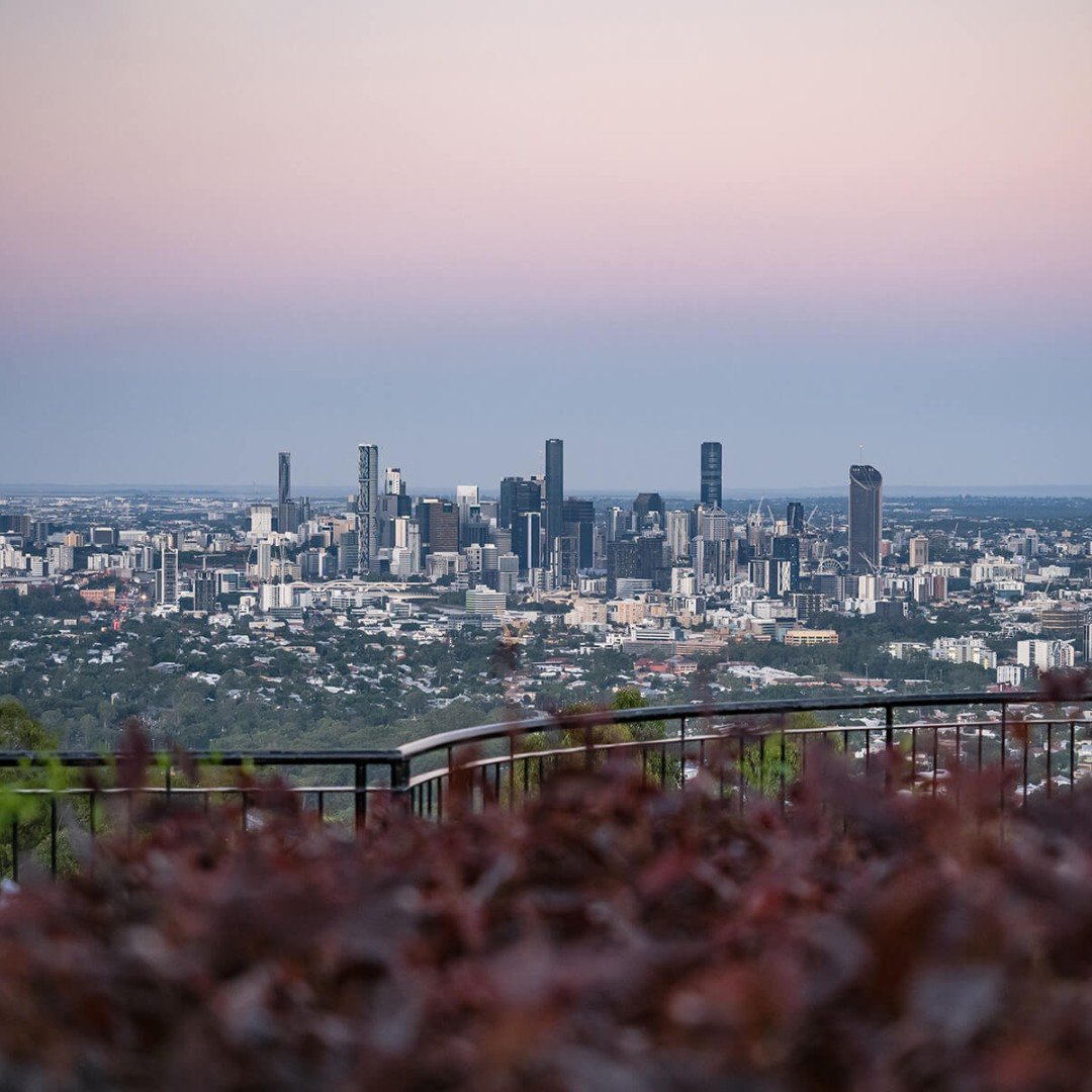 Wake up early, grab a coffee and catch the sunrise with us from the top of Mt Coot-Tha!