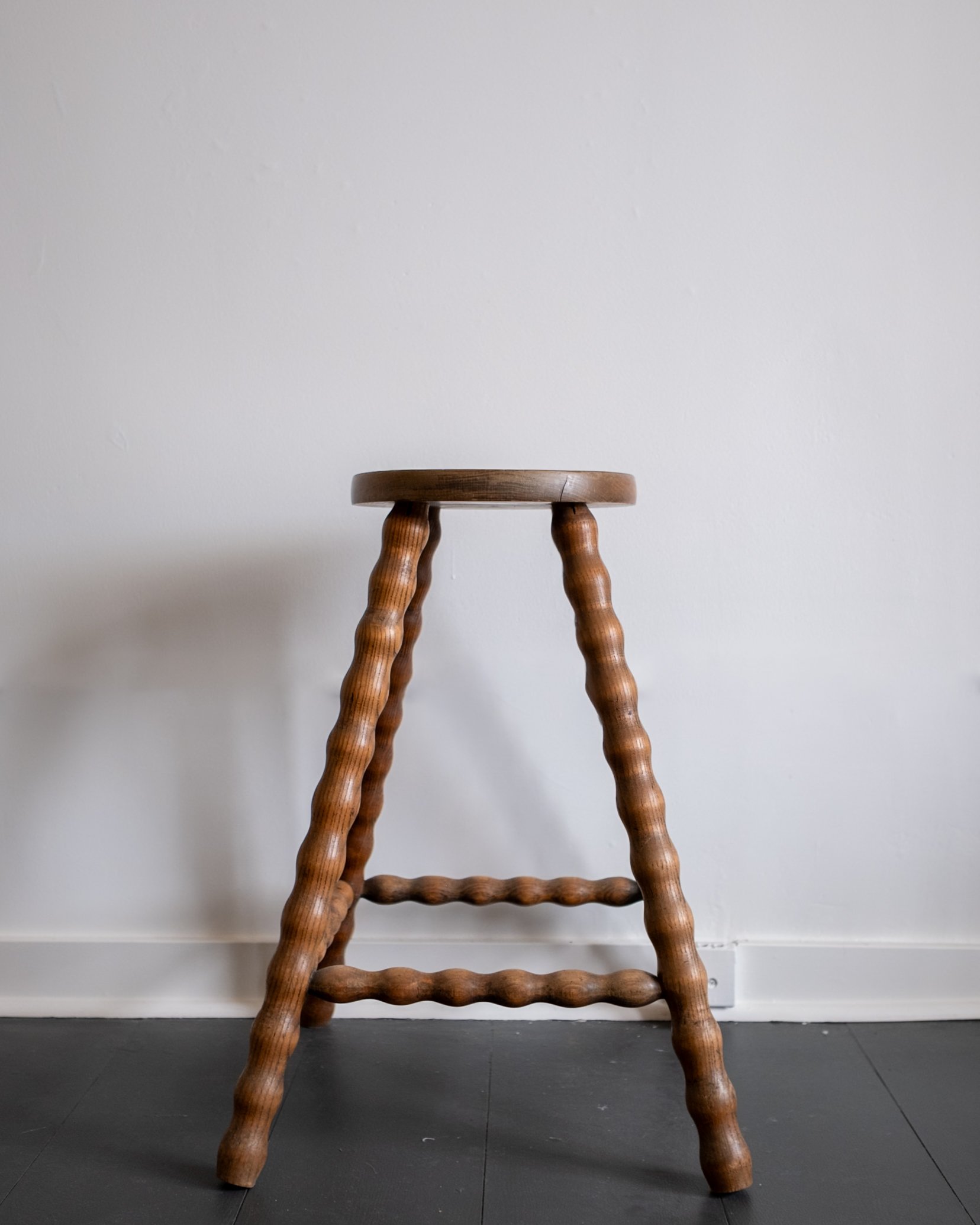 Mid 20th Century French Bobbin Turned Milking Stool 01.jpg