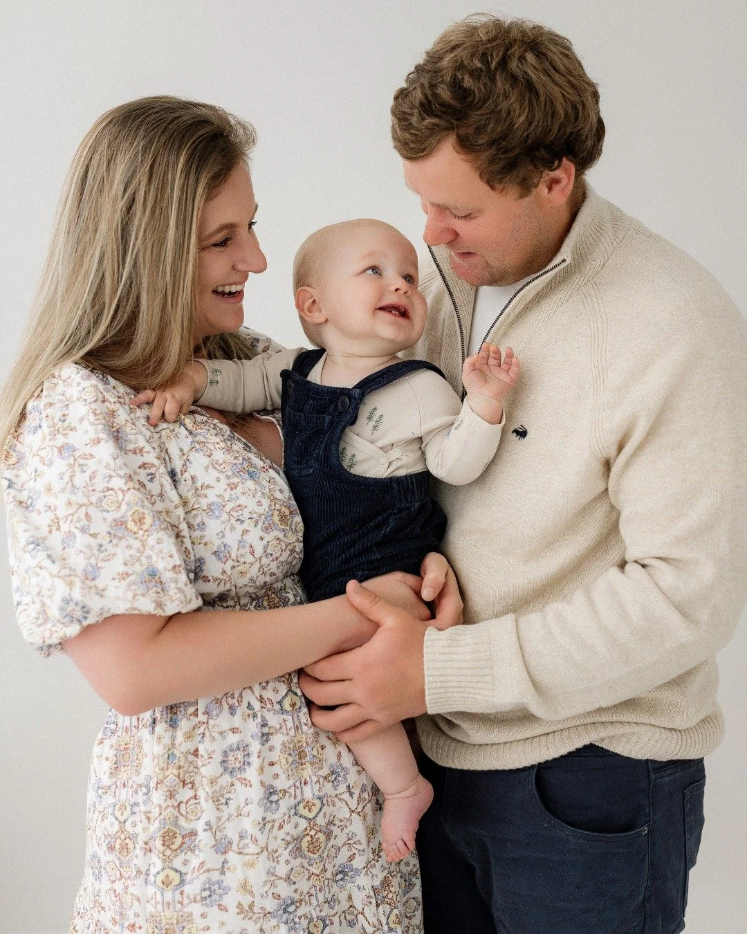 I love me a babe who smiles with his whole body!

#studioportrait #familyphotos #nzphotography #nzphotographer #palmerstonnorthphotographer