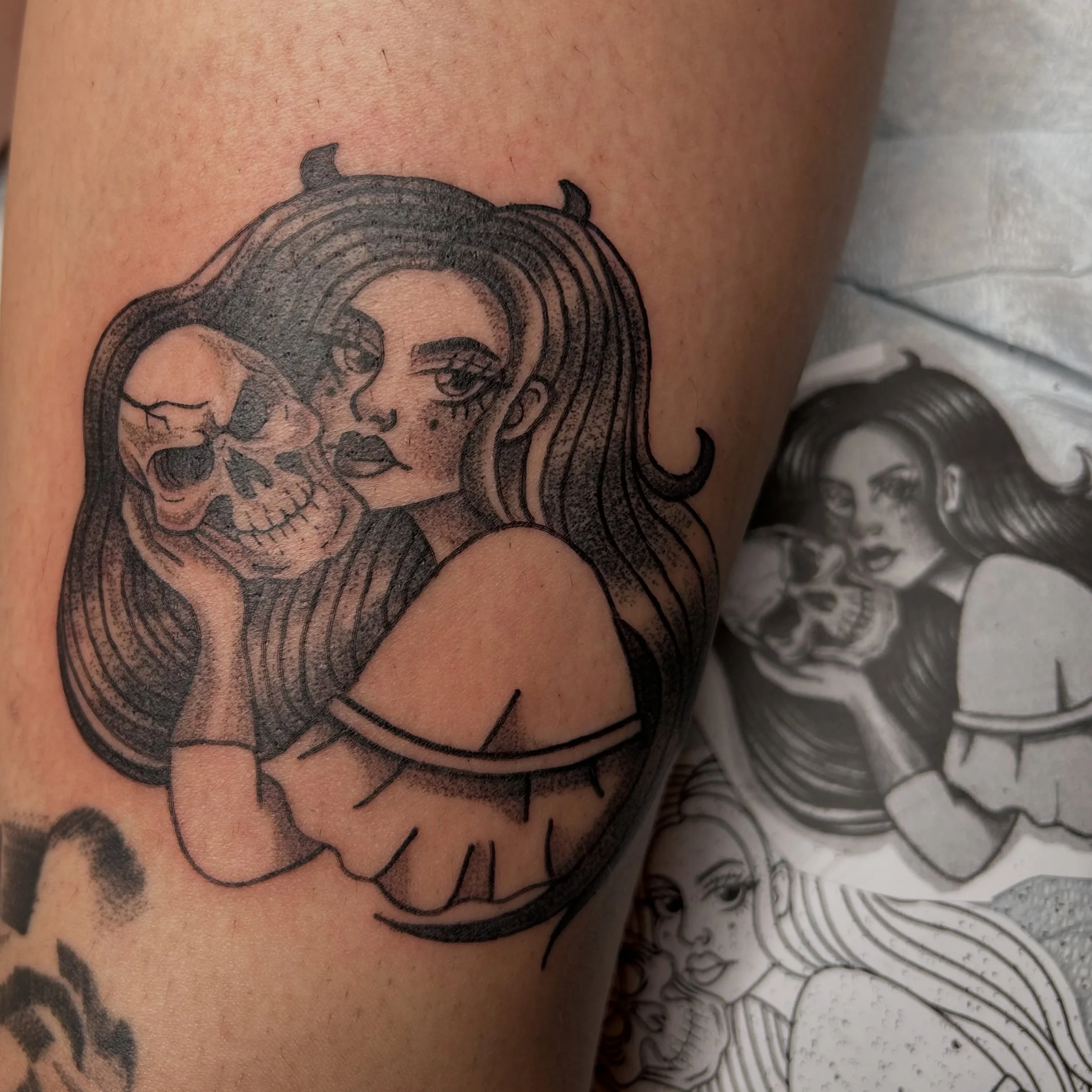 Love love loveeeeeeee 🖤✨ baddie babe from my flassshhhh 😻 thank you Qt girl for coming thru and hanging out, I appreciate your trust and time :&rdquo;) 🫶🏼✨
&bull;
&bull;
&bull;
#tattooaprentice #apprenticetattoo #blackandgrey