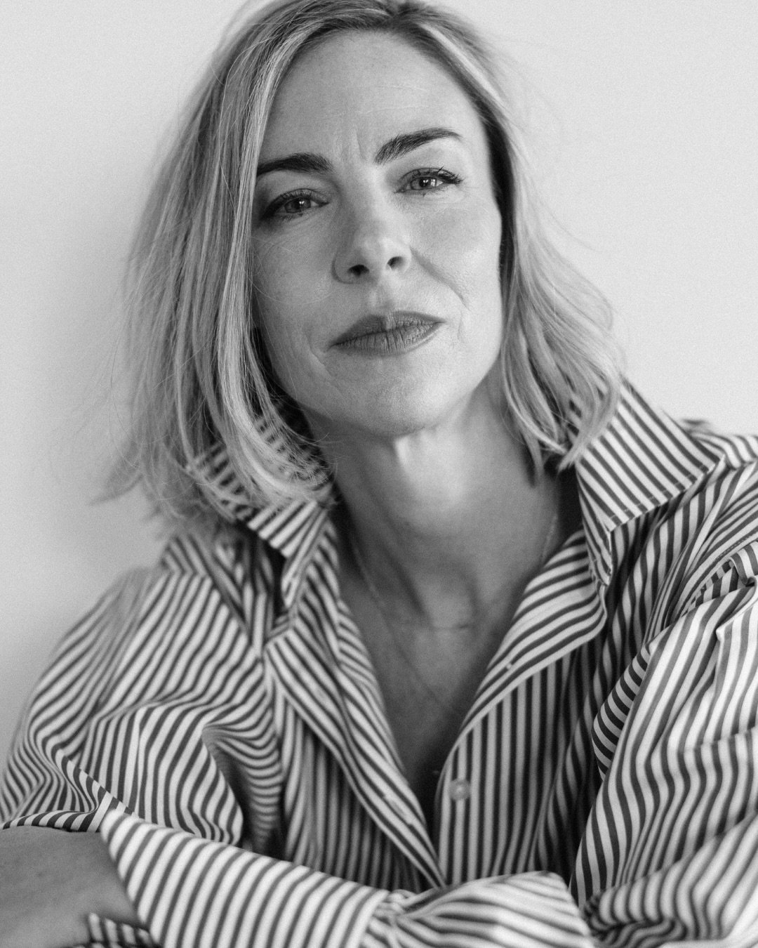 Beautiful and professional new headshots for Tiffany. Loved her simple and classic wardrobe choices as well as her natural makeup (lip colour choice!!!!). 
.
.
.
.
.
#ottawaphotographer #ottawaportraitphotography #ottawaphotography #ottawaheadshots #