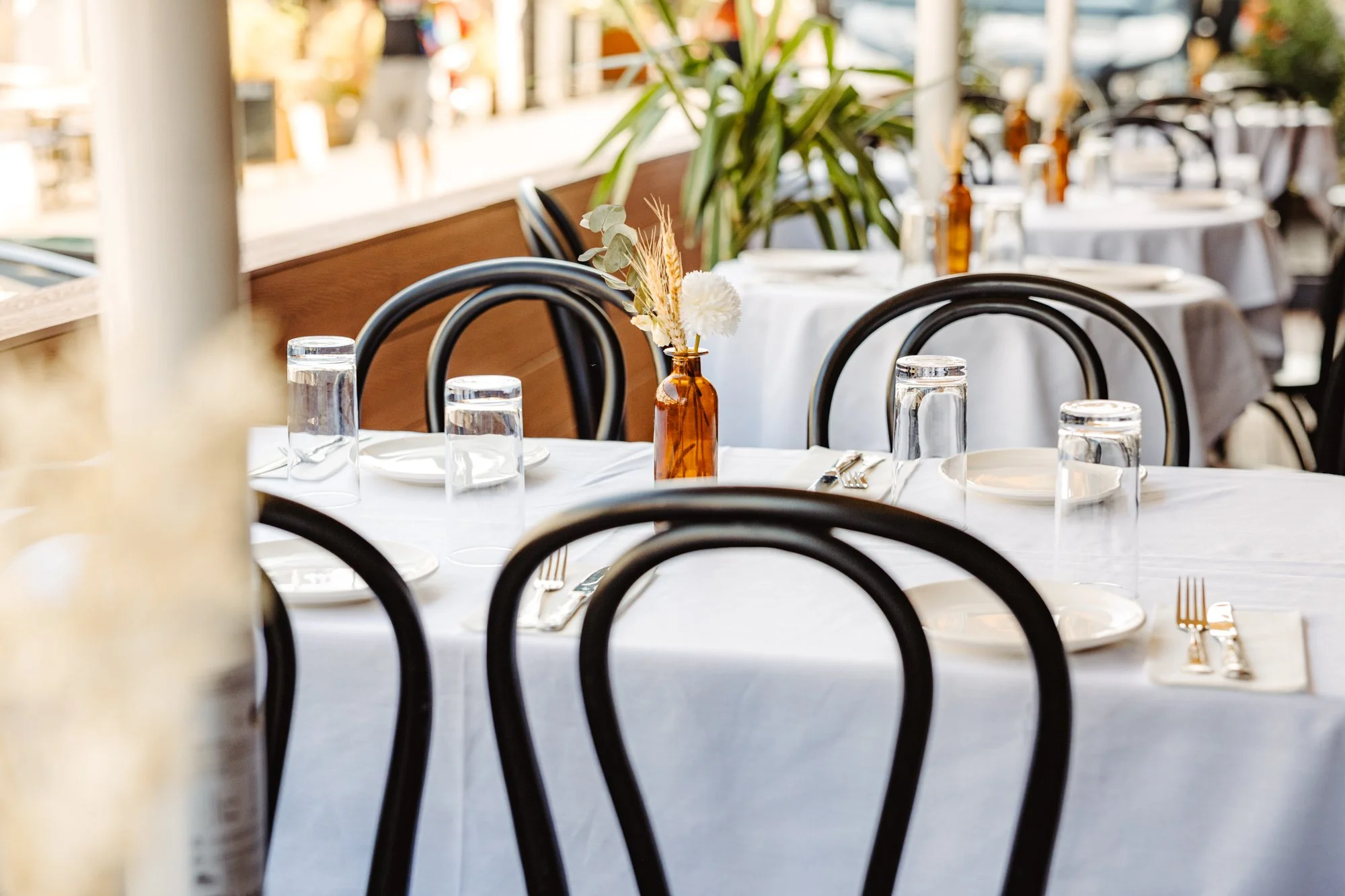 Best Outdoor Restaurant Terrace in London. Outdoor Seating. Outdoor Drinks. Outdoor Seating near Nottinghill.