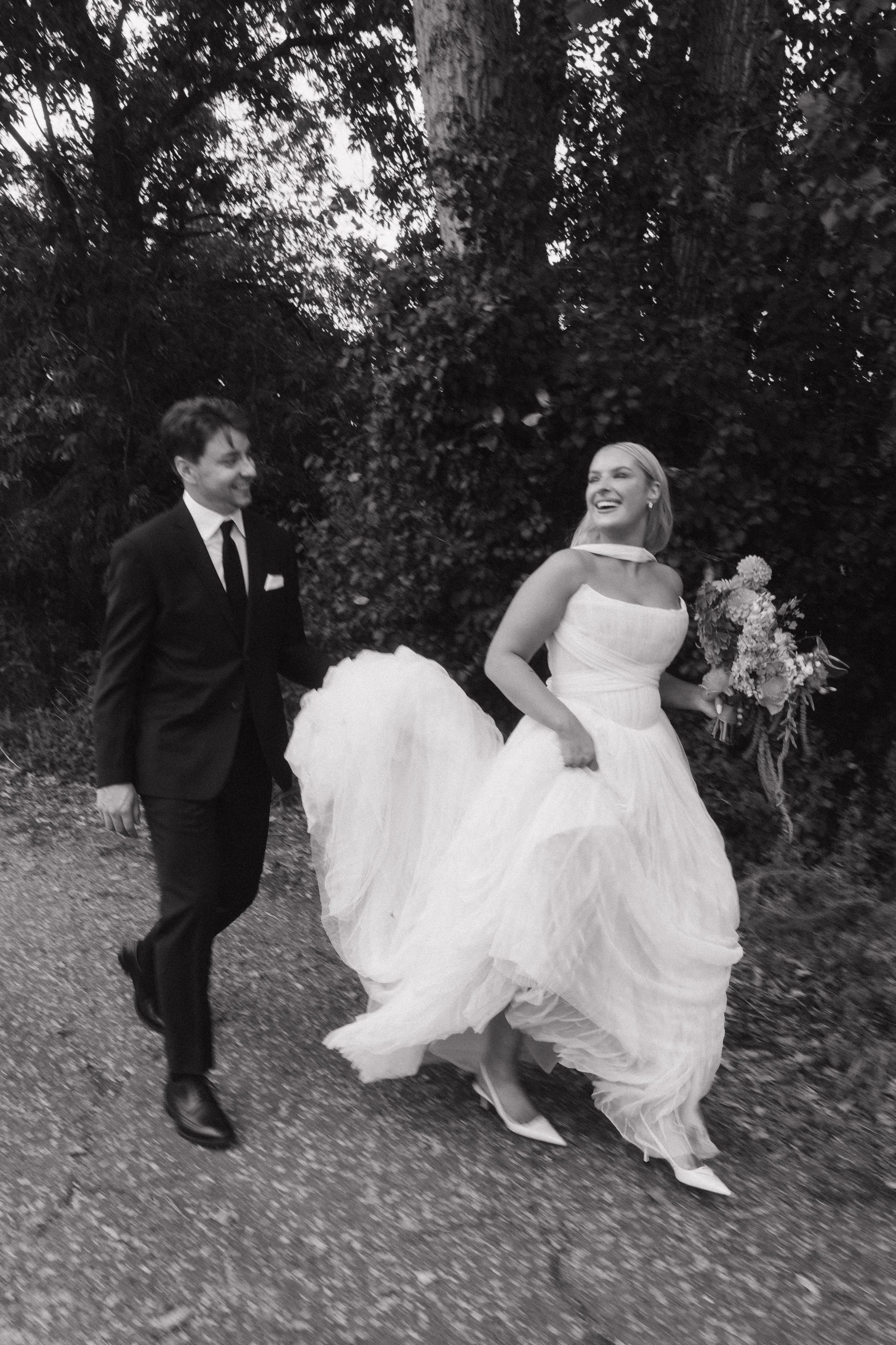 minnesota bride and groom wedding photos by madison delaney photography 71.jpg