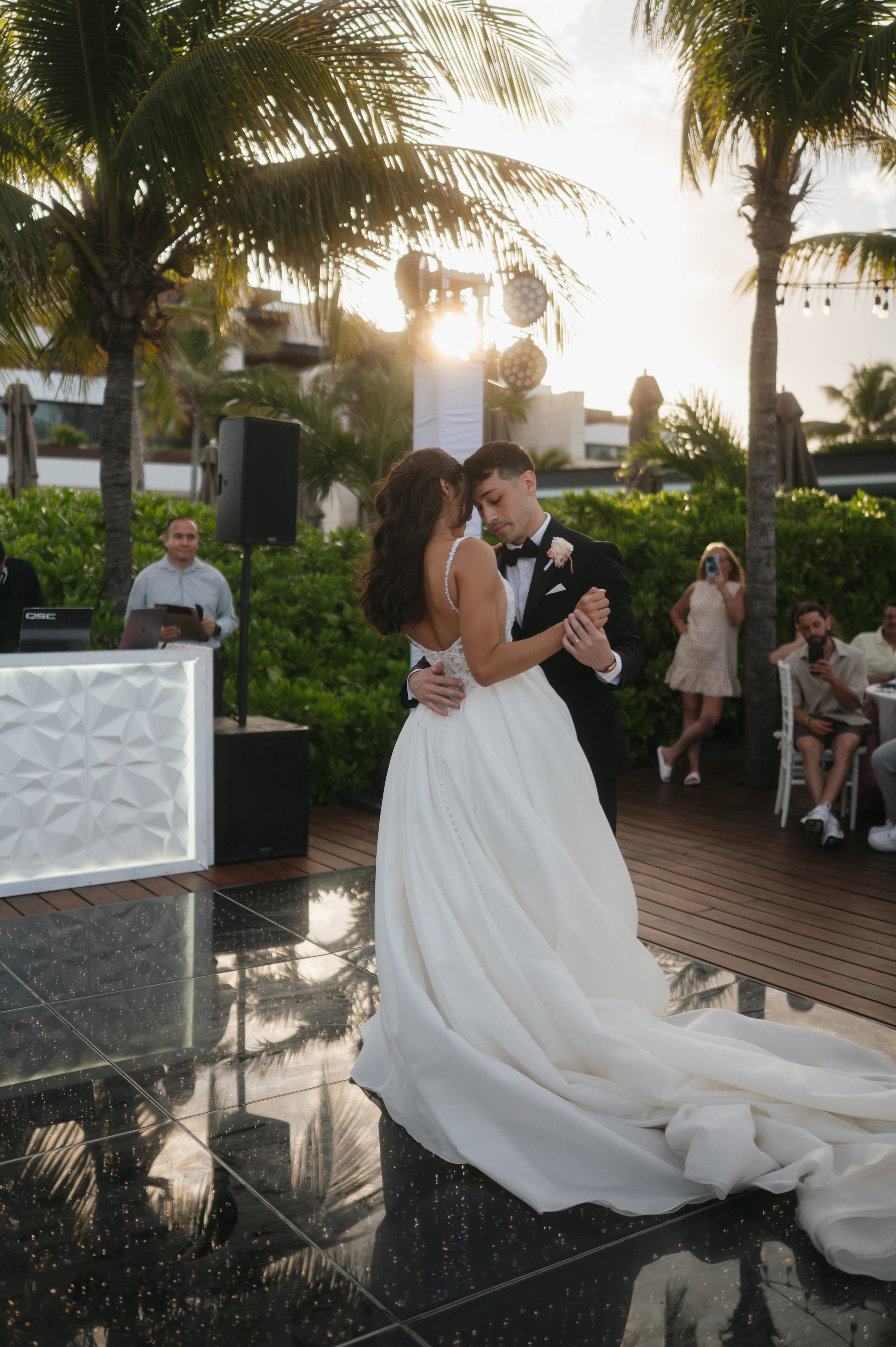 atelier-playa-mujeres-wedding-photographer.jpg-40.jpeg