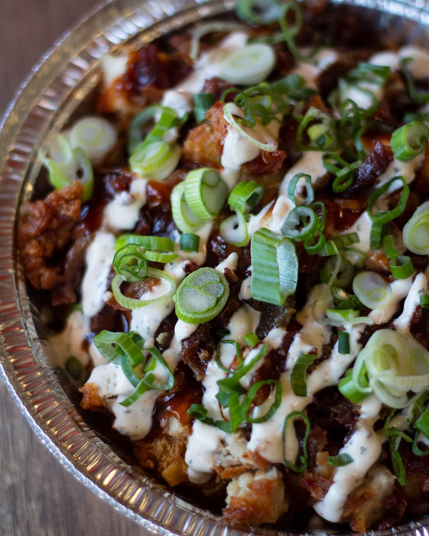 New on the menu this week at Honey&rsquo;s! It&rsquo;s Duncan&rsquo;s signature go-to lunch when he&rsquo;s working a double on the line. &ldquo;The Dunkie Lunchie&rdquo; loaded tots start with golden crunchy tater tots, topped with melted white ched