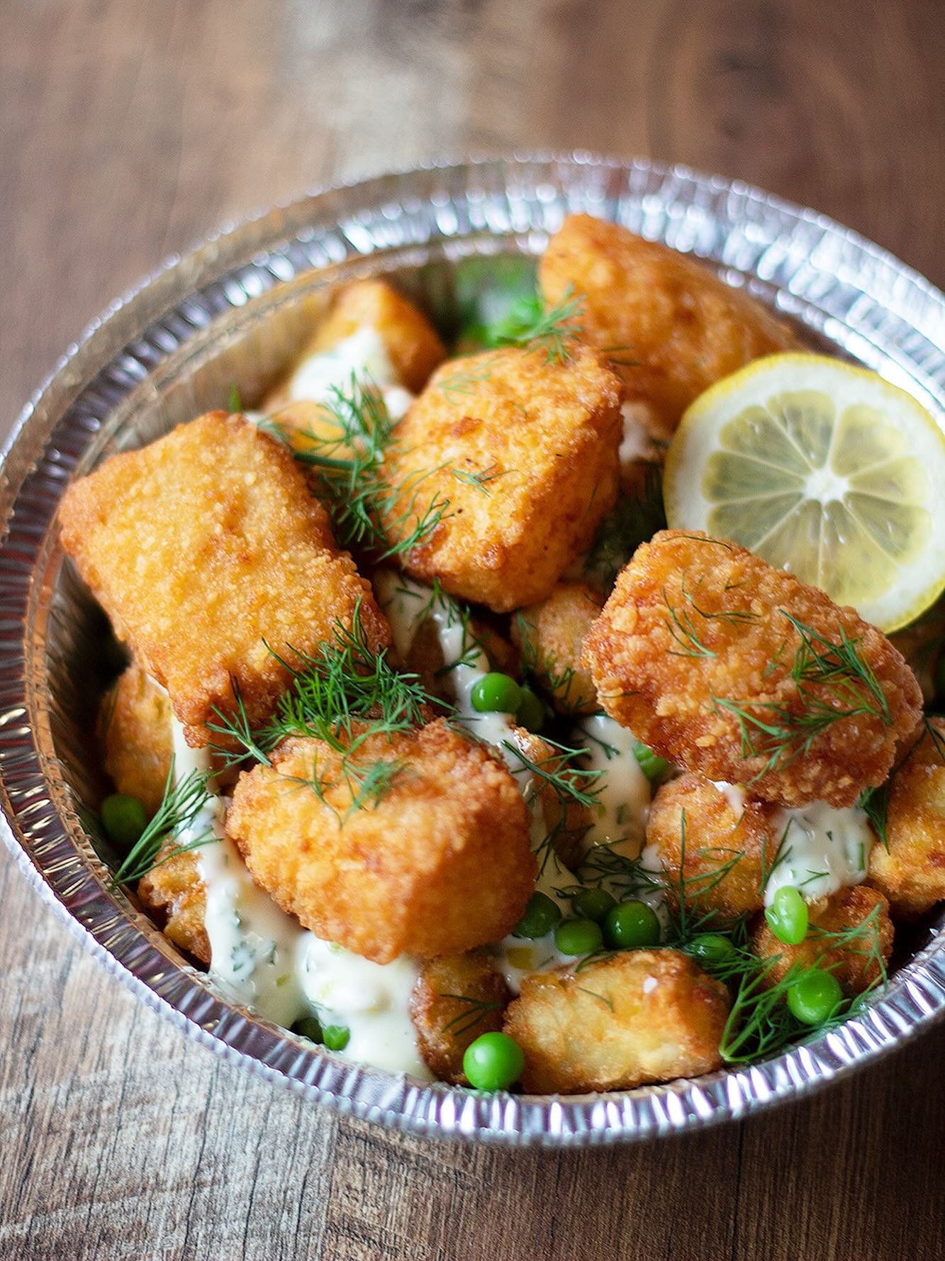 New on the menu this week for a limited engagement at Honey&rsquo;s! There&rsquo;s something fishy going on here this week...it&rsquo;s our &ldquo;Cod Save the Queen&rdquo; Loaded Tots! Picture it...a proper fry-up, in loaded tot form: Salt-and-vineg