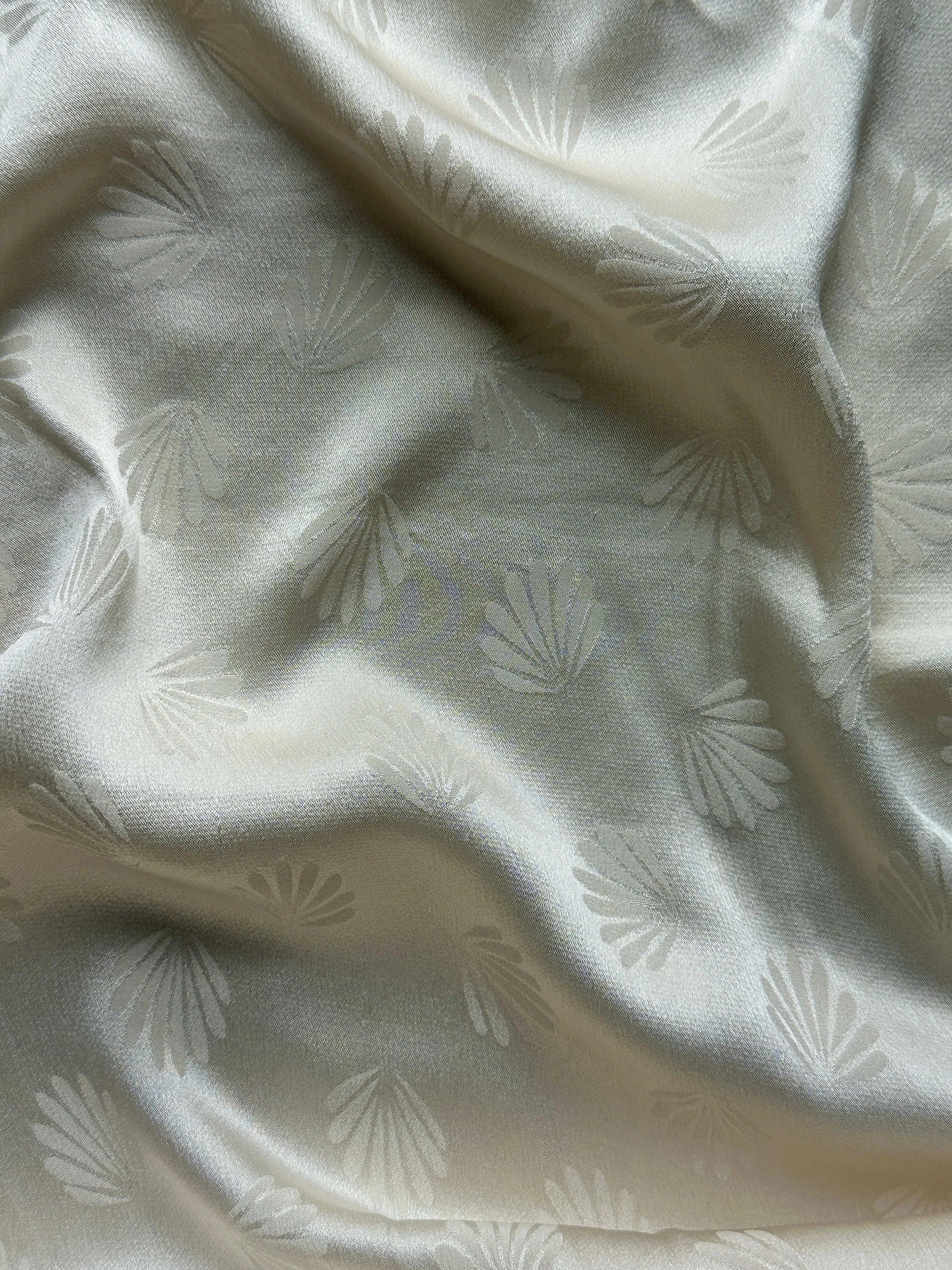 Dec 9 / Silk Pillowcases with Libby Barringer / fiber arts studio
