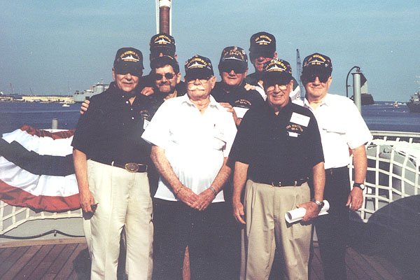 075-Photo-by-C.Sippel-3rd-Div-09-06-02.jpg