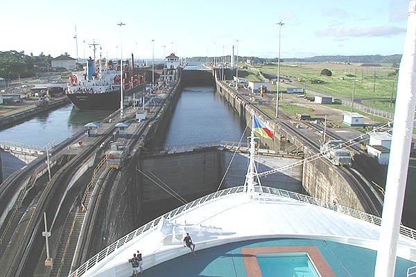 locks approach.jpg