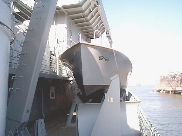 Our Wisconsin now has a Motor Launch. It is located on the port side. Al Hilliard, who hasn't let us down yet, sent in this picture. Thanks Al.