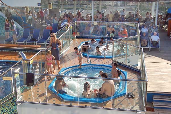 003-0001l-Upper-Jacuzzis.jpg