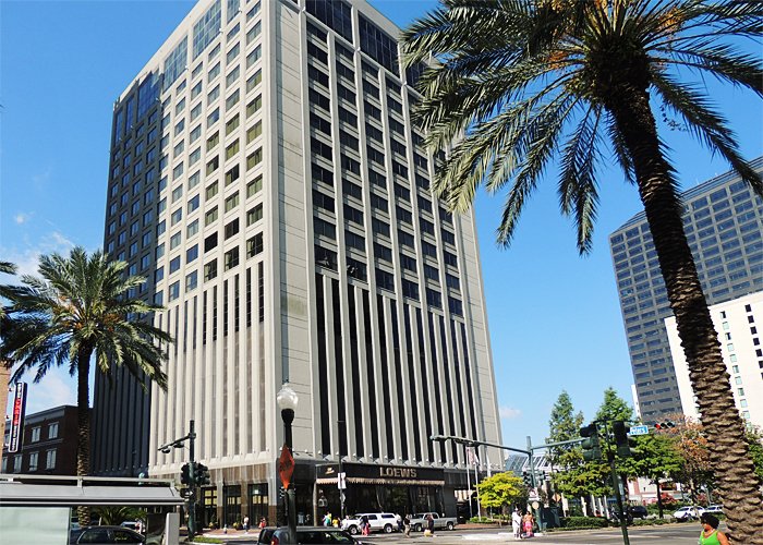 001F-Lowes-Hotel-copy.jpg