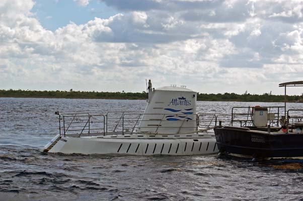 039-00030-Atlantis-Sub.jpg