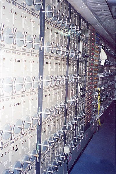 Secondary plot room switching controls for 5" and 16" guns.