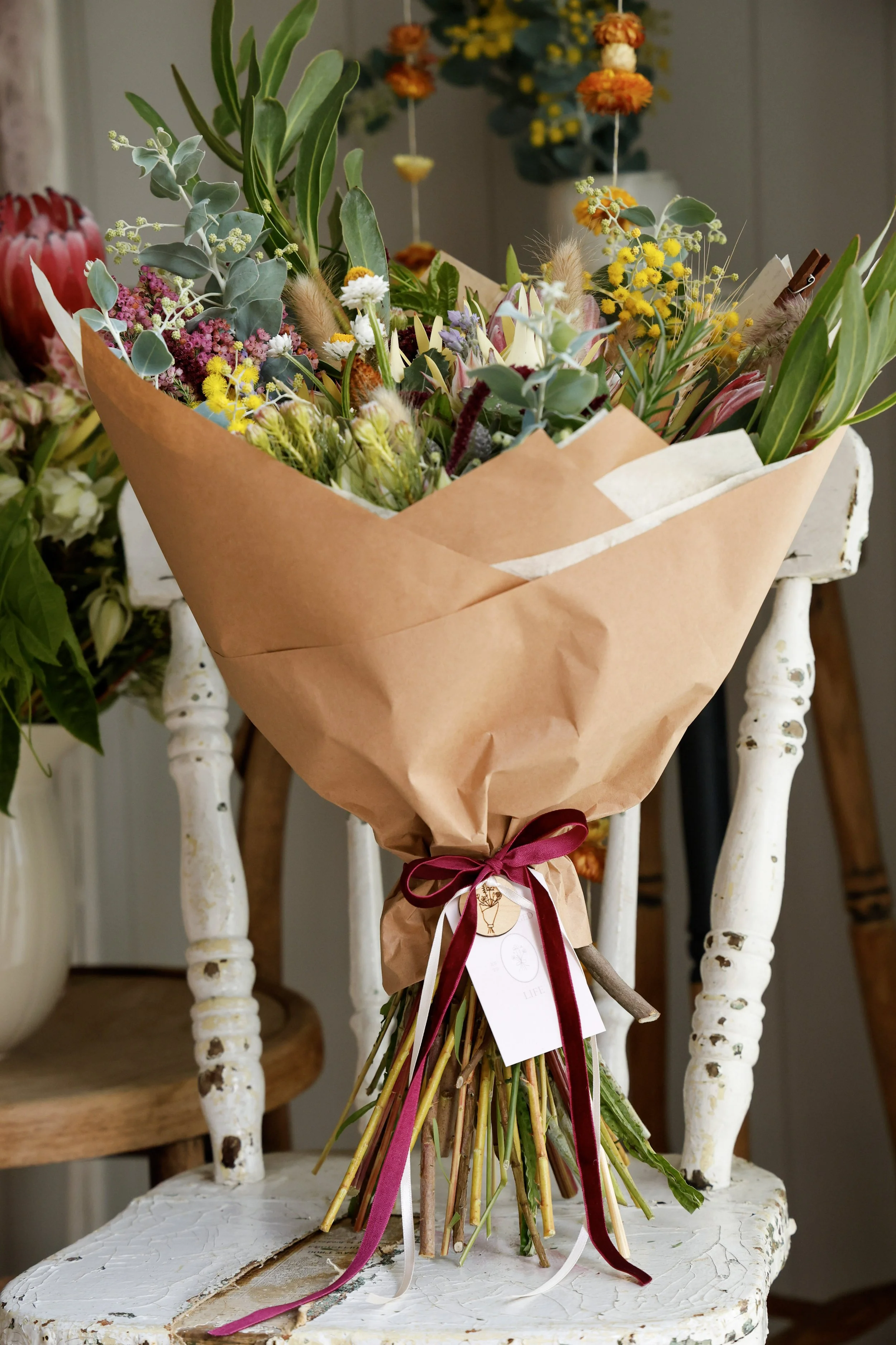 Winter Flowers: What Blooms at My Foraged Life?