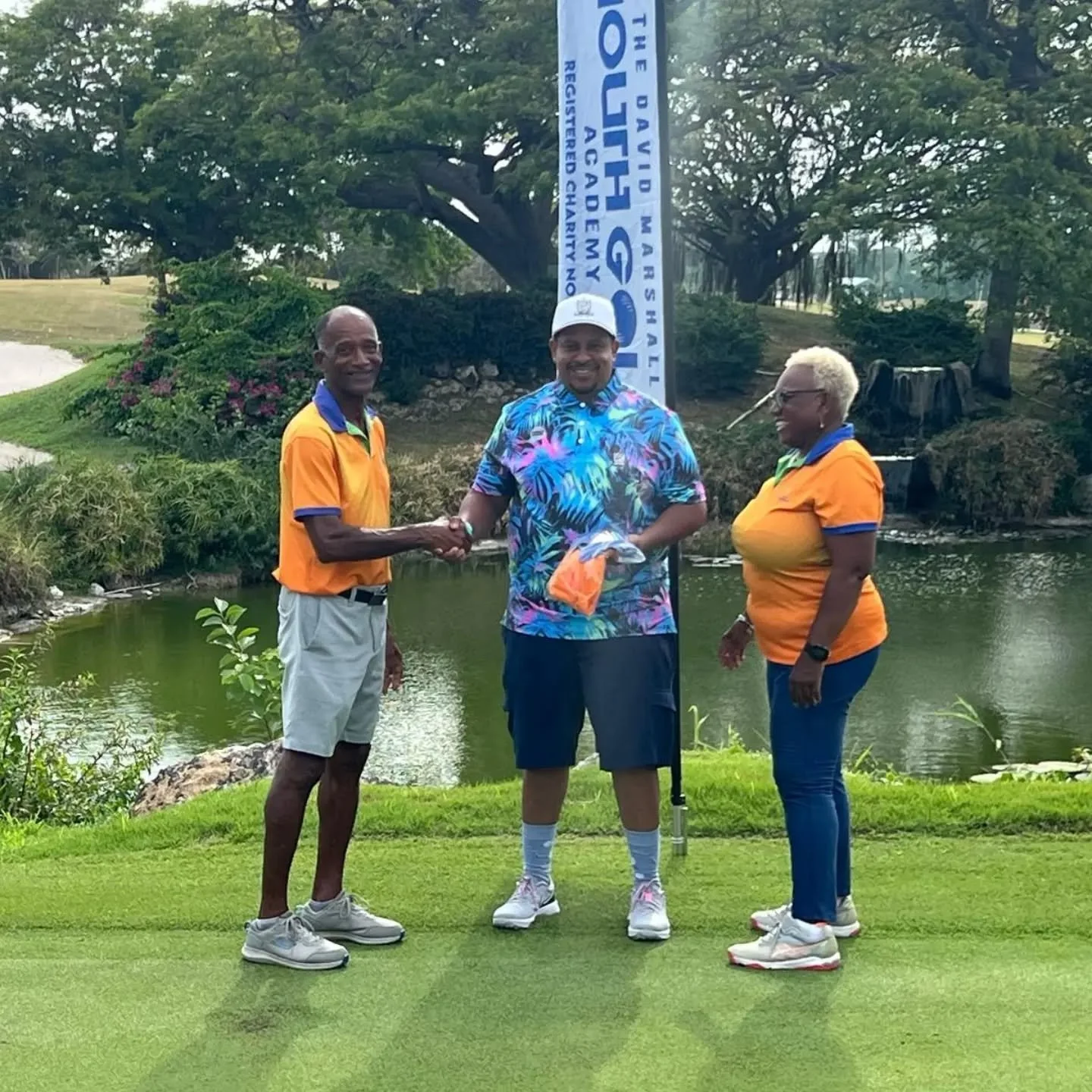 A great big THANK YOU to @mrlamontking for supporting The David Marshall Youth Golf Academy through his inaugural Kings Cup Tournament USA 🇺🇸 vs 🇧🇧 

Your support is invaluable in enabling us to continue our initiatives to nurture the next golfer