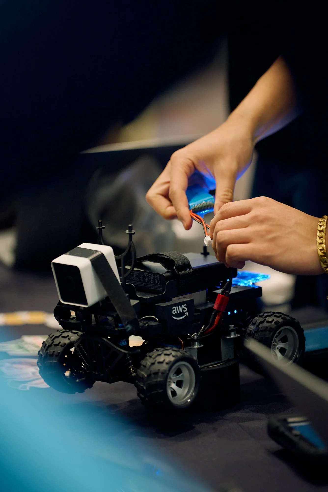 Apr16-INNOVATEwest-Final-Expo-Web-0208.jpg