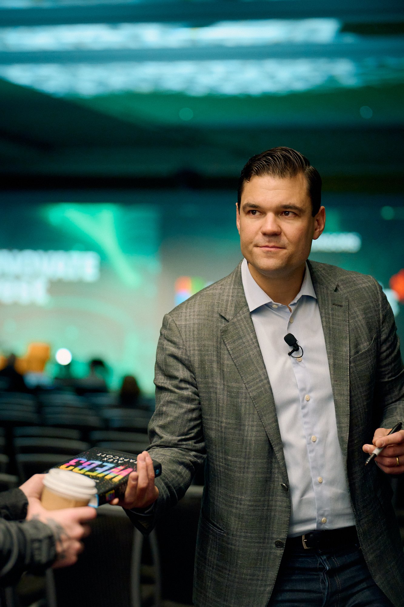 Apr16-INNOVATEwest-Final-Stage-Web-0252.jpg