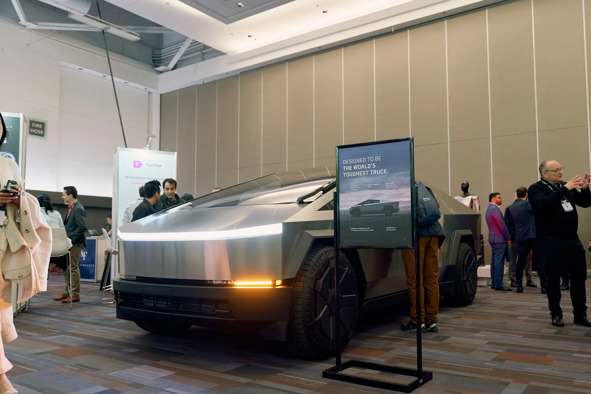 Apr16-INNOVATEwest-Final-Expo-Web-0089.jpg
