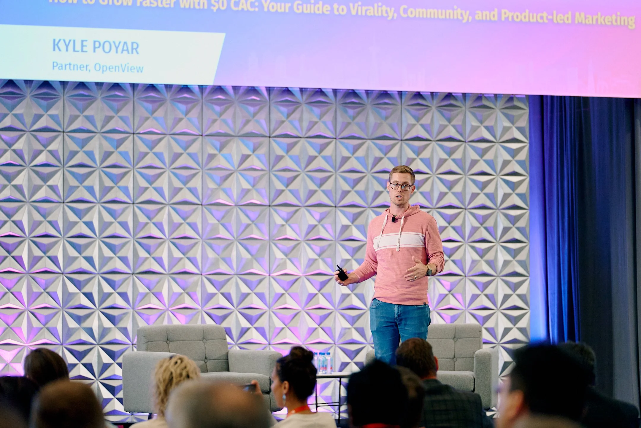 Aug11-TractionConf-Final-Web-0909.jpg