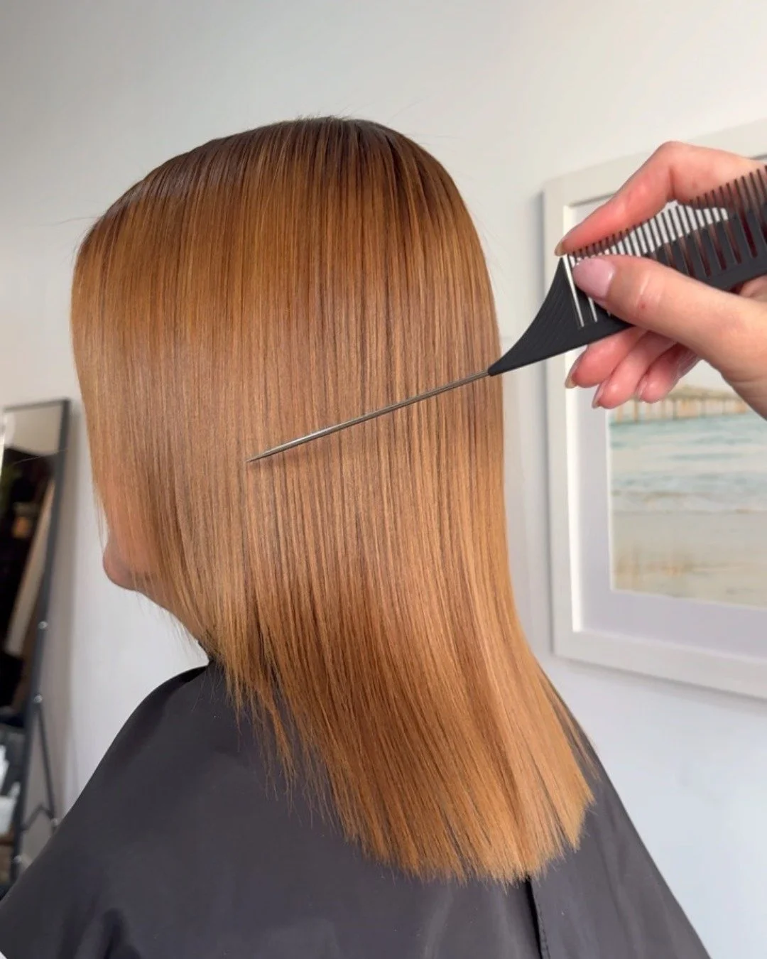 Ever feel like your hair fights you at every step?
ㅤ
Keratin smoothing might be the thing that changes everything. It doesn&rsquo;t change your natural texture, it just softens the frizz, helps hold your shape, and makes styling faster and easier.
ㅤ
