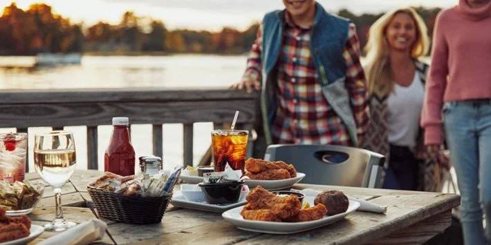 Restaurants Near Minocqua, WI - A to Z