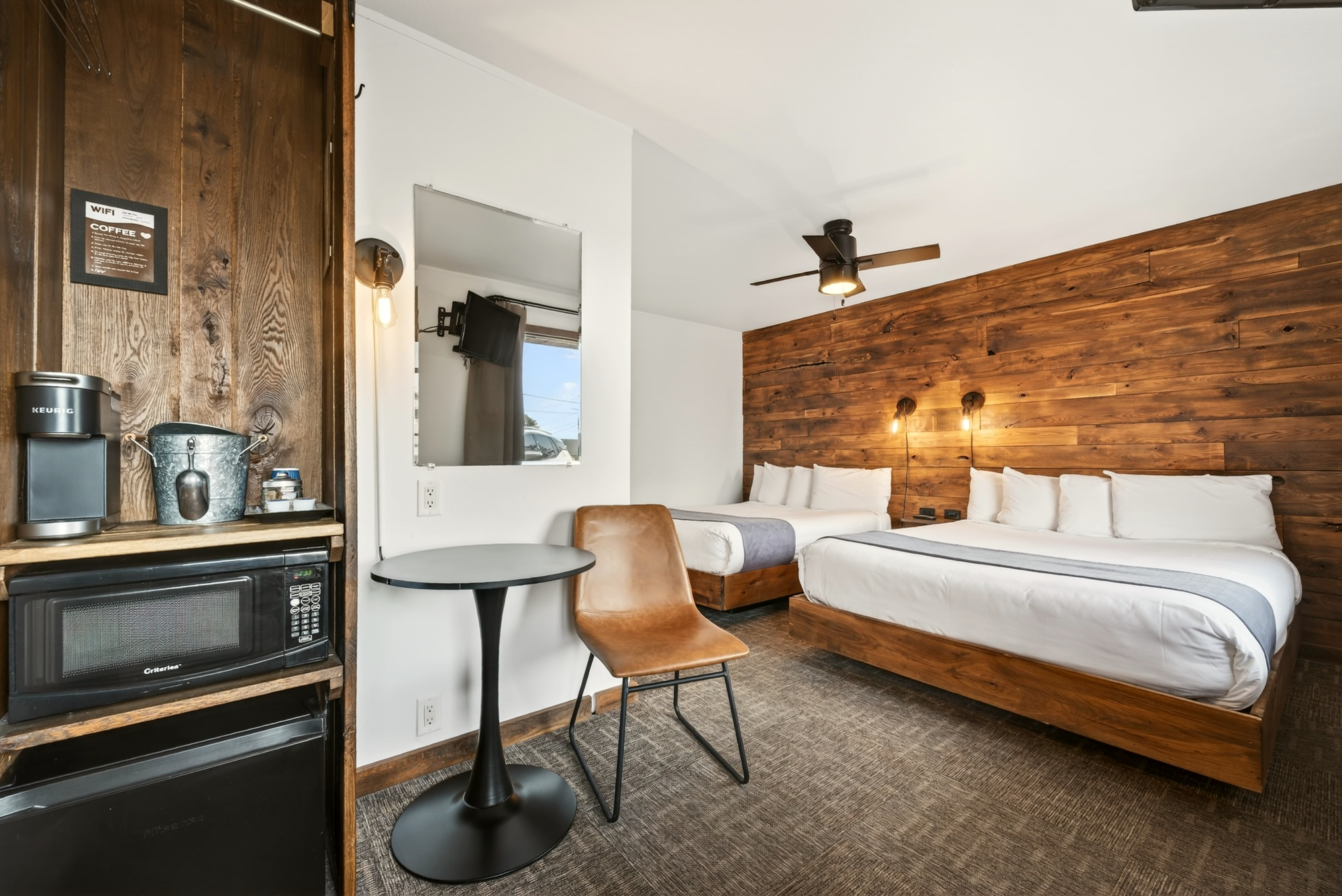 Hotel room with two queen beds in Minocqua, WI — Aqua Aire Inn & Suites