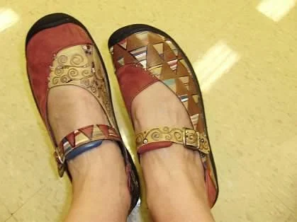 Deb-Hastings-Hand-painted-shoes.jpg