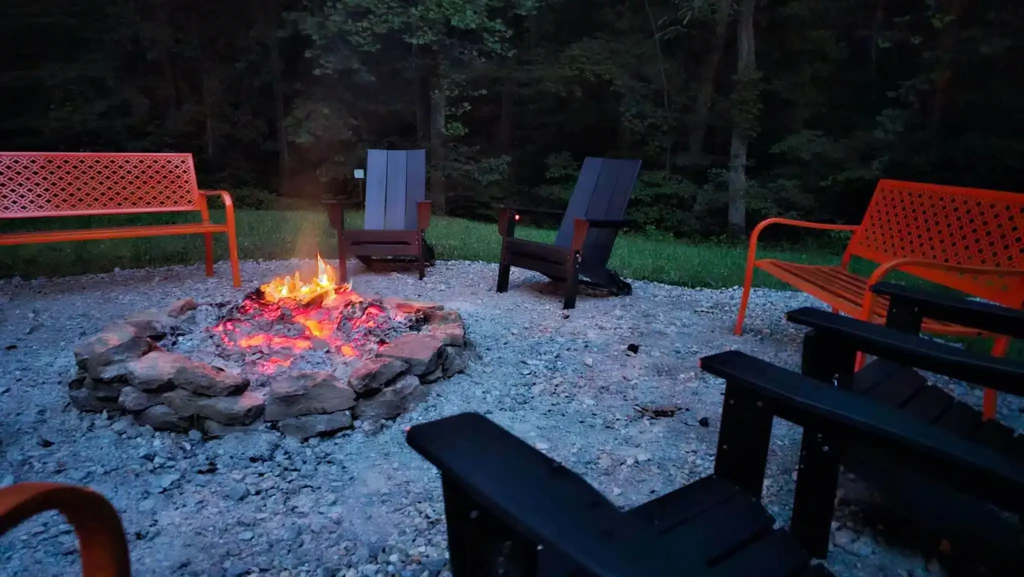 Unique-Art-Lodge-Fire-Pit-Forest-H-3-1-T-scaled.webp