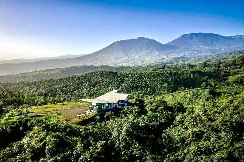 Finca Above.jpg