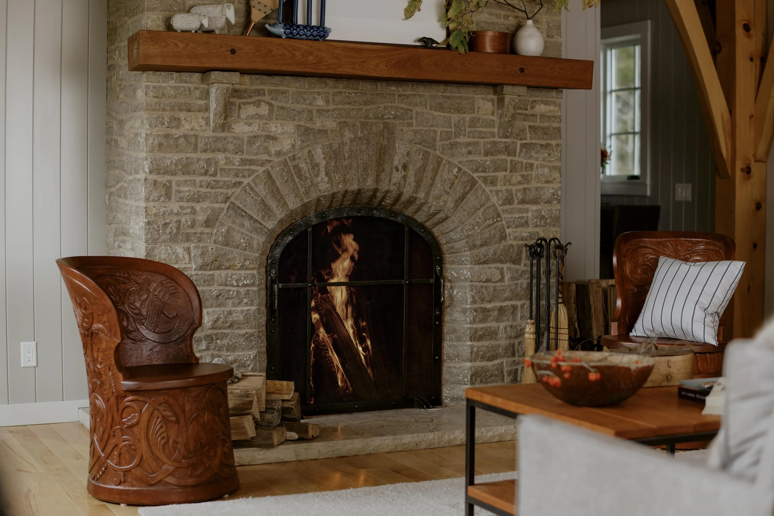 MWL Larson Cabin Decorah21590-2.jpg