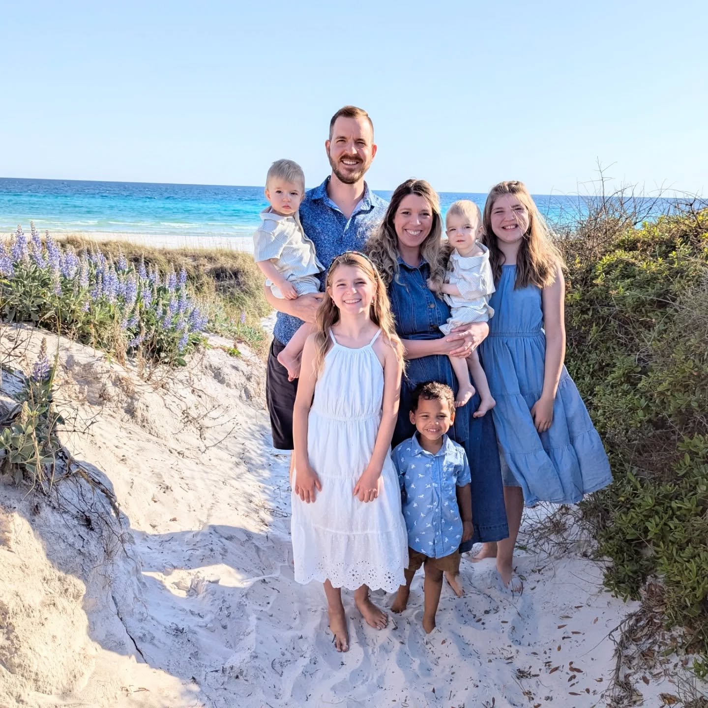 So grateful to God for my beautiful family and beautiful waters!
#blessed #beachvibes #godisgood❤️ #jesuslovesme