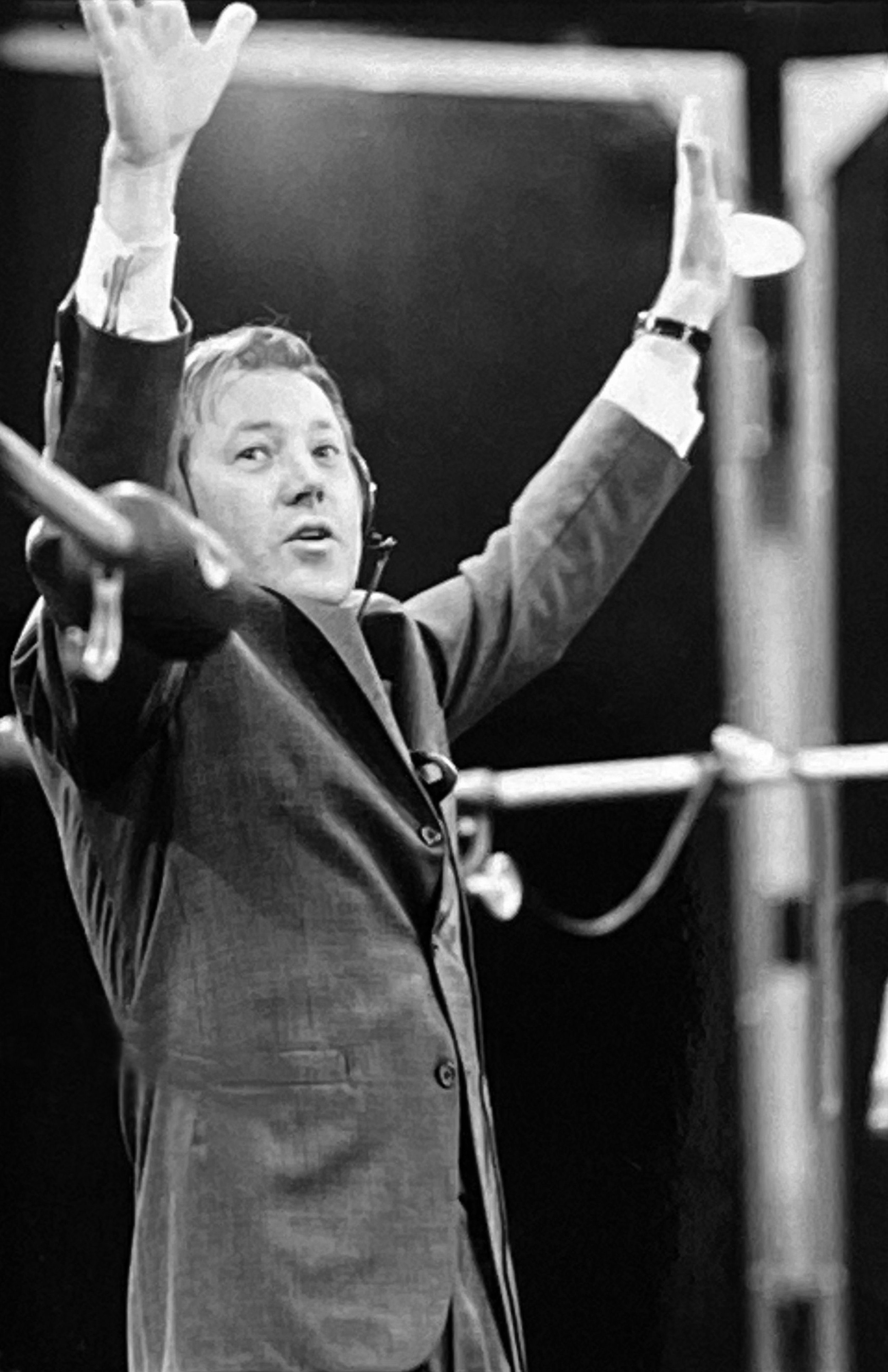 1961-12-Continental  (48).jpeg