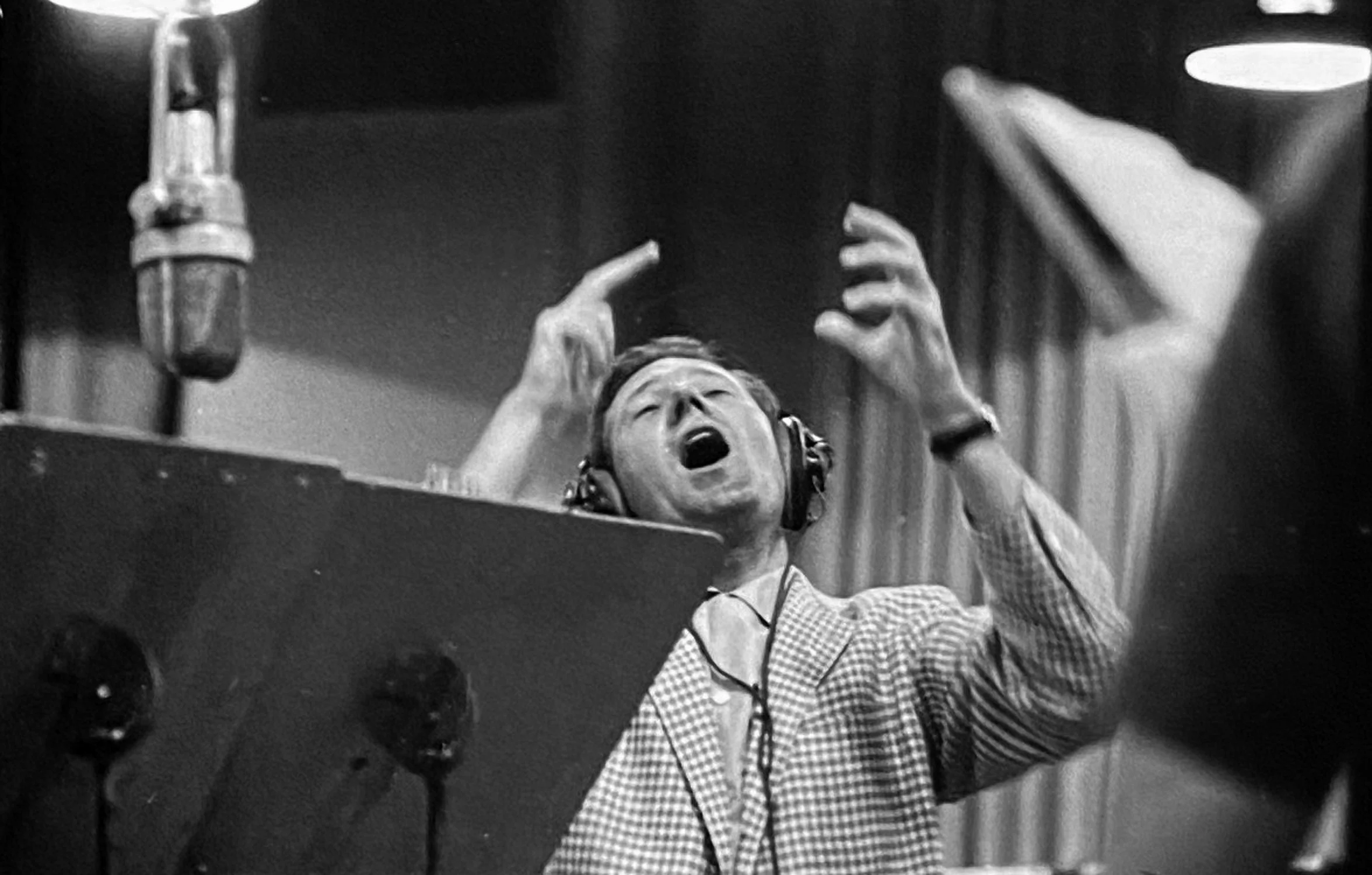 1959-08-Christmas with Conniff (167).jpeg