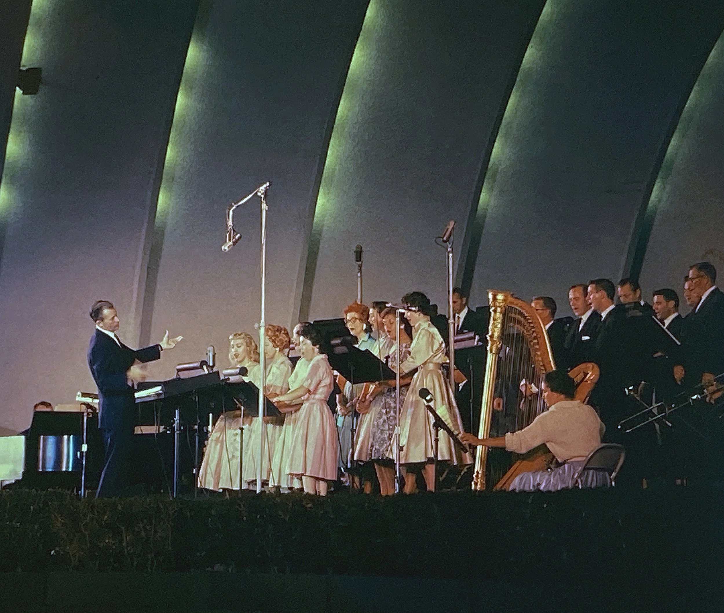1959-09-Hollywood Bowl (67).jpeg