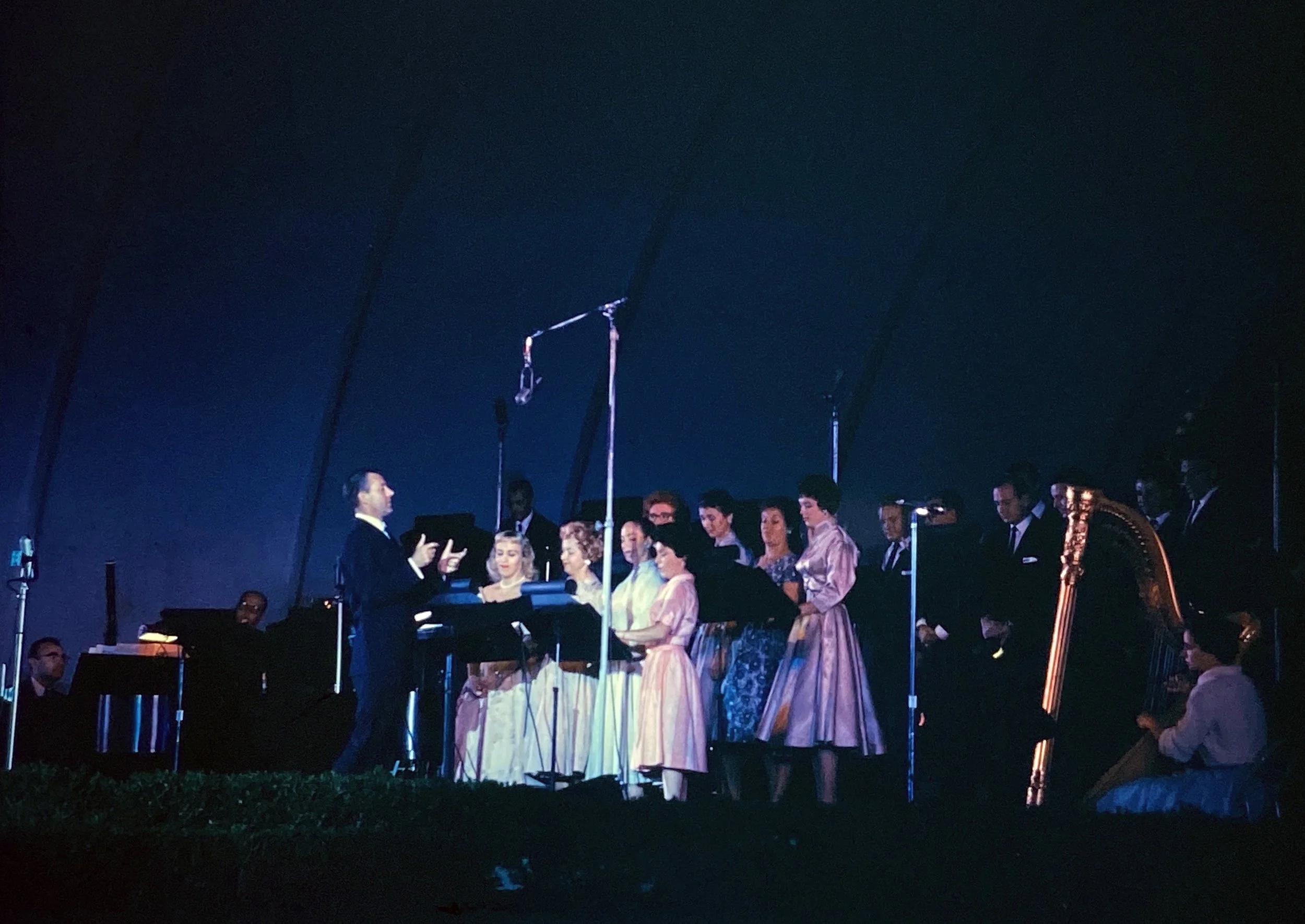1959-09-Hollywood Bowl (20).jpeg