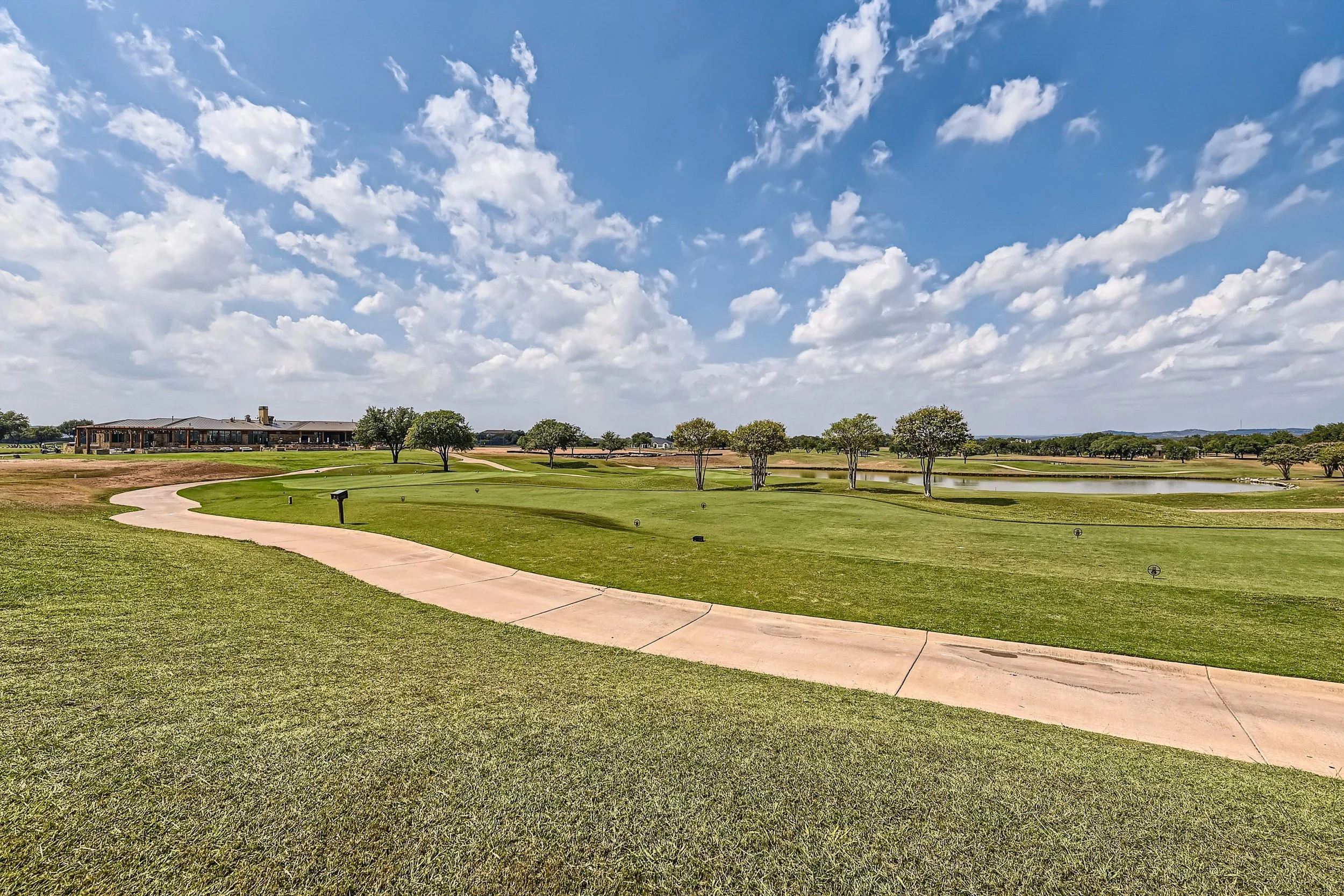 29 Golf Course Behind Home.jpg