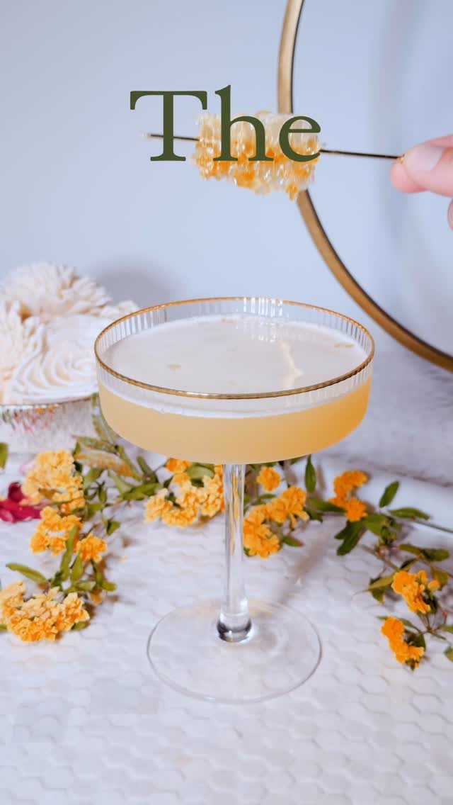 Experience a taste of the divine. ✨ Introducing The Ambrosia Cocktail - our signature blend of smooth reposado tequila, sweet hawaiian honey, and tart lime. Find your go to drink at Ambrosia and Nectar Bar for your next event! #socal #cocktail #mobil