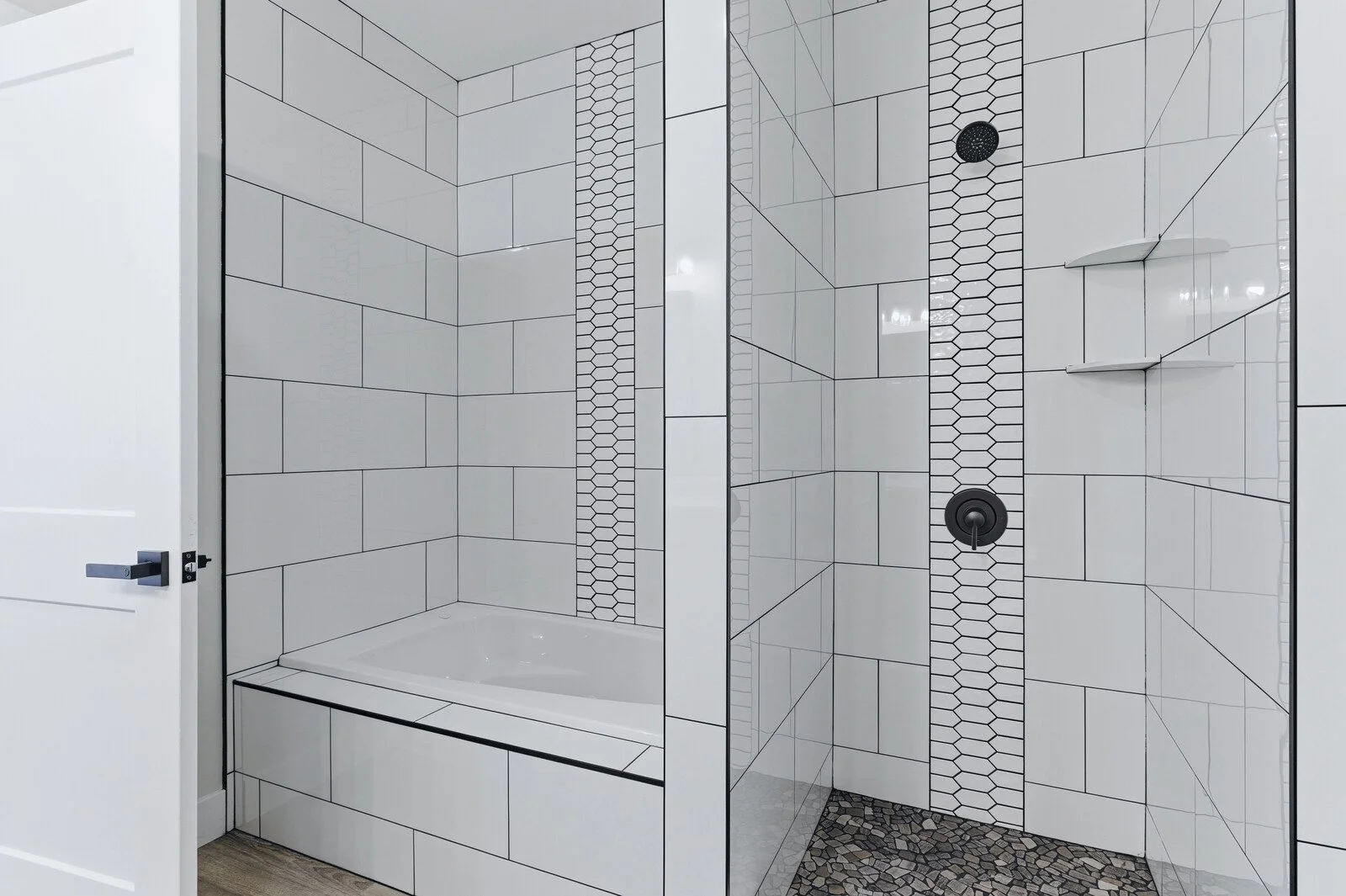 6130 Stillwater (21).jpg