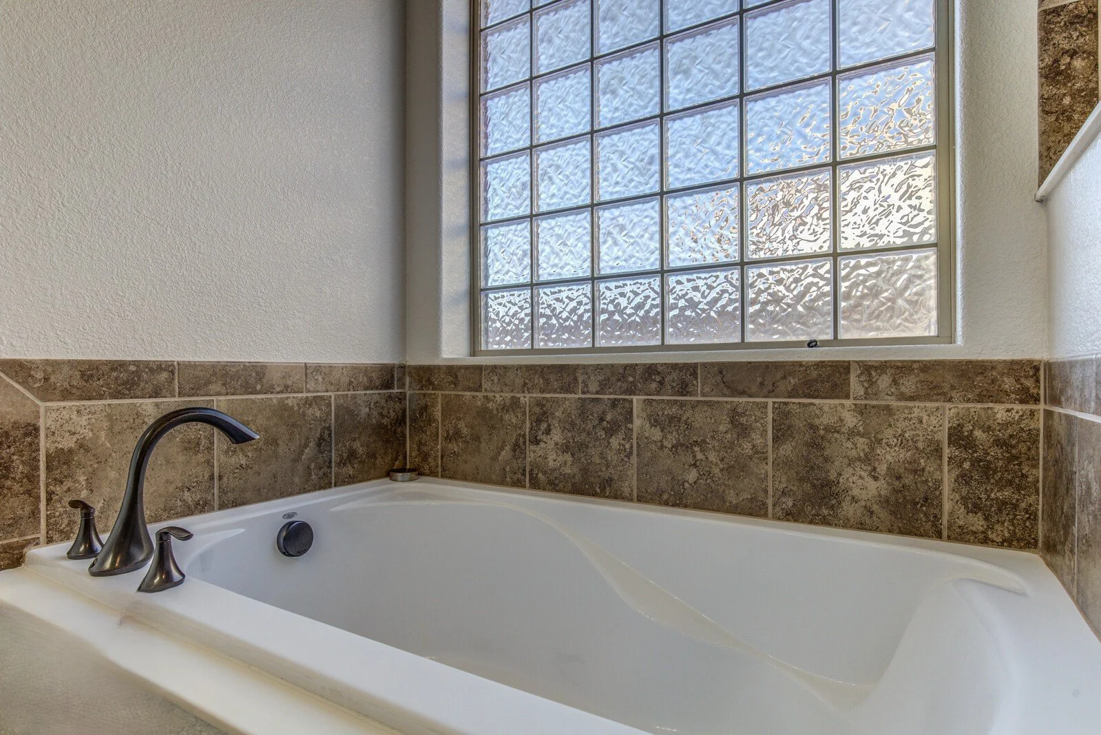 722 Whipsaw (11).jpg