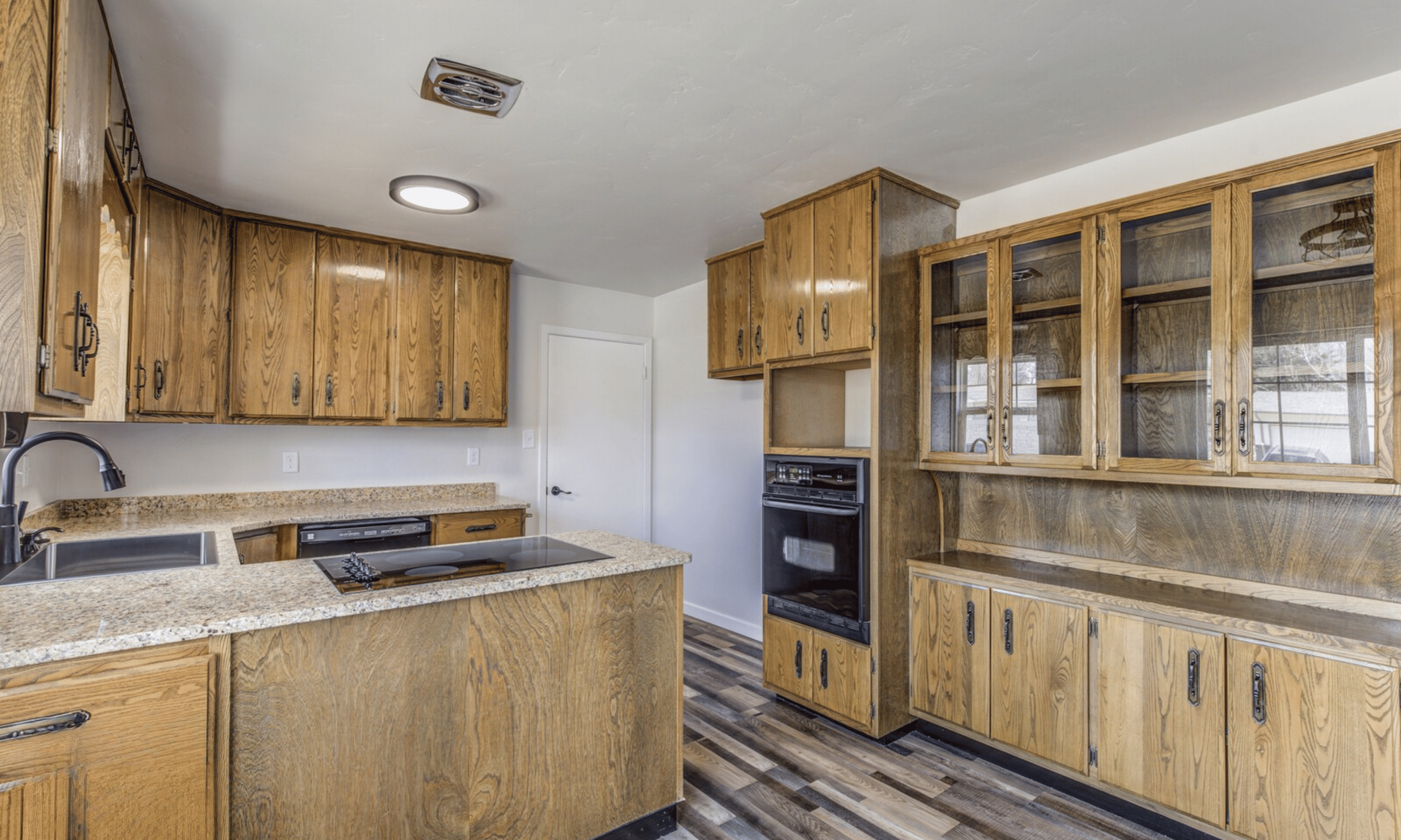 1360 Jamaica (5).png