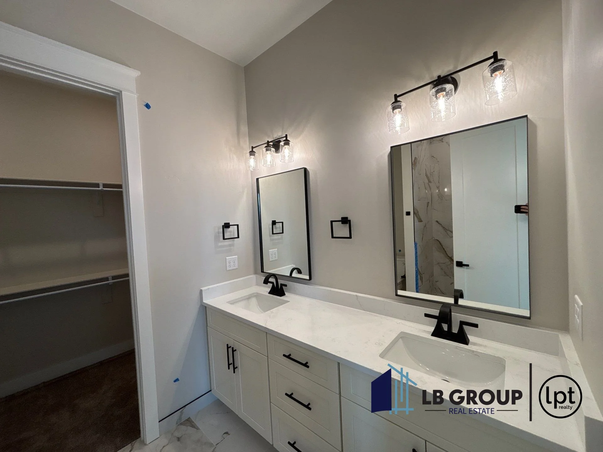 11-Dec 06 2025 11_53am-8ACf.jpg