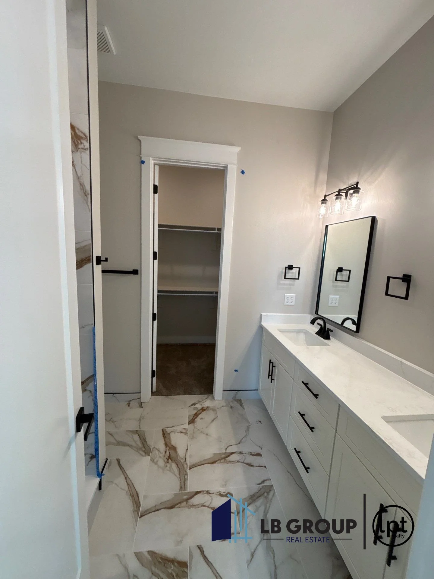 10-Dec 06 2025 11_53am-TaYx.jpg