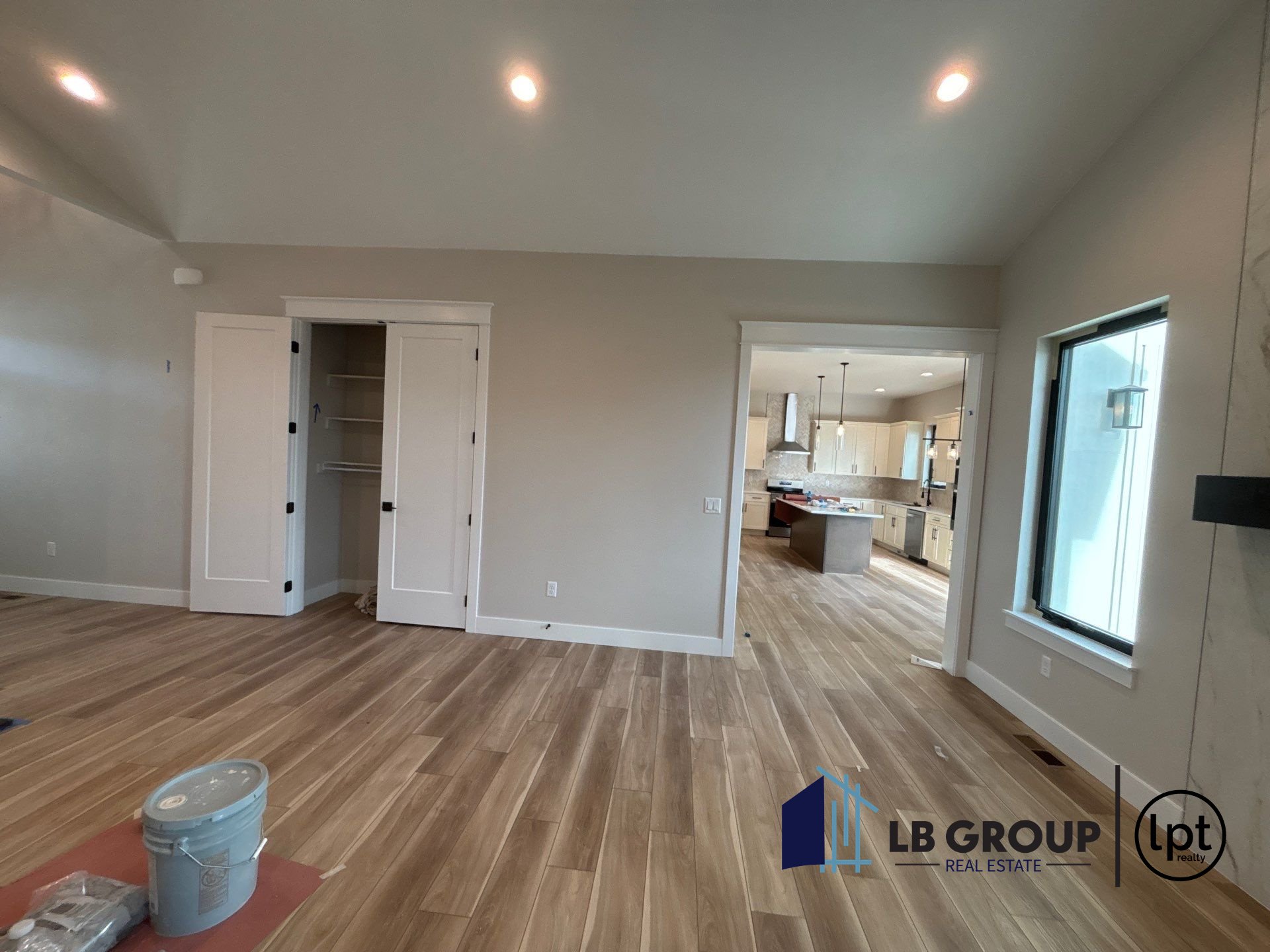 5-Dec 06 2025 11_53am-HqGk.jpg