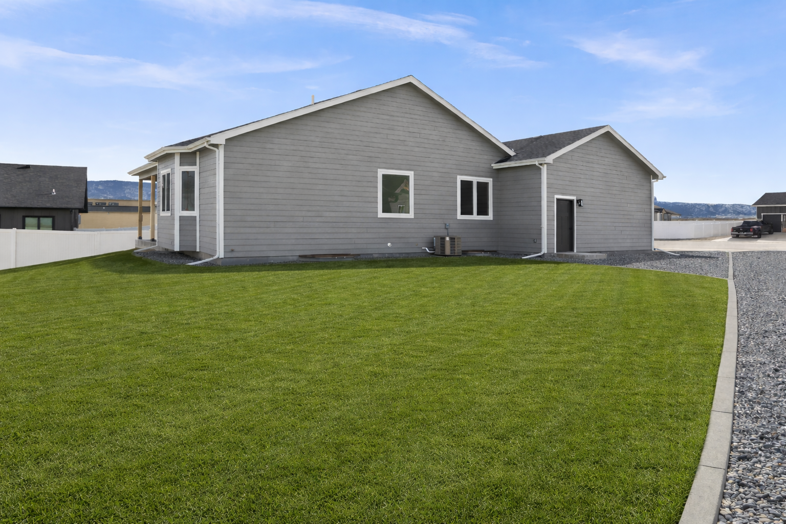 2782 Laredo back.png