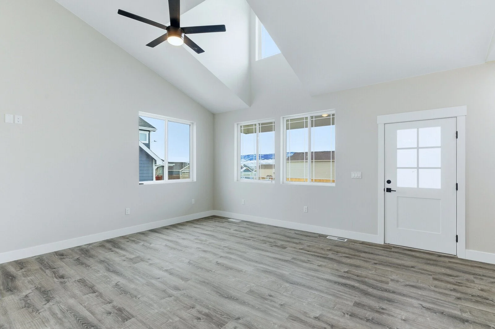 6130 Stillwater (10).jpg