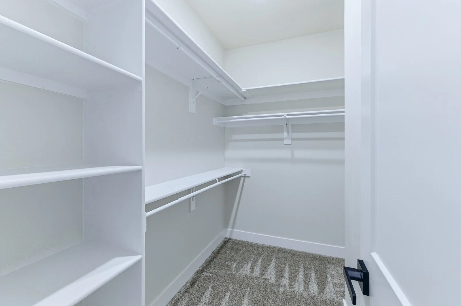 6130 Stillwater (19).jpg