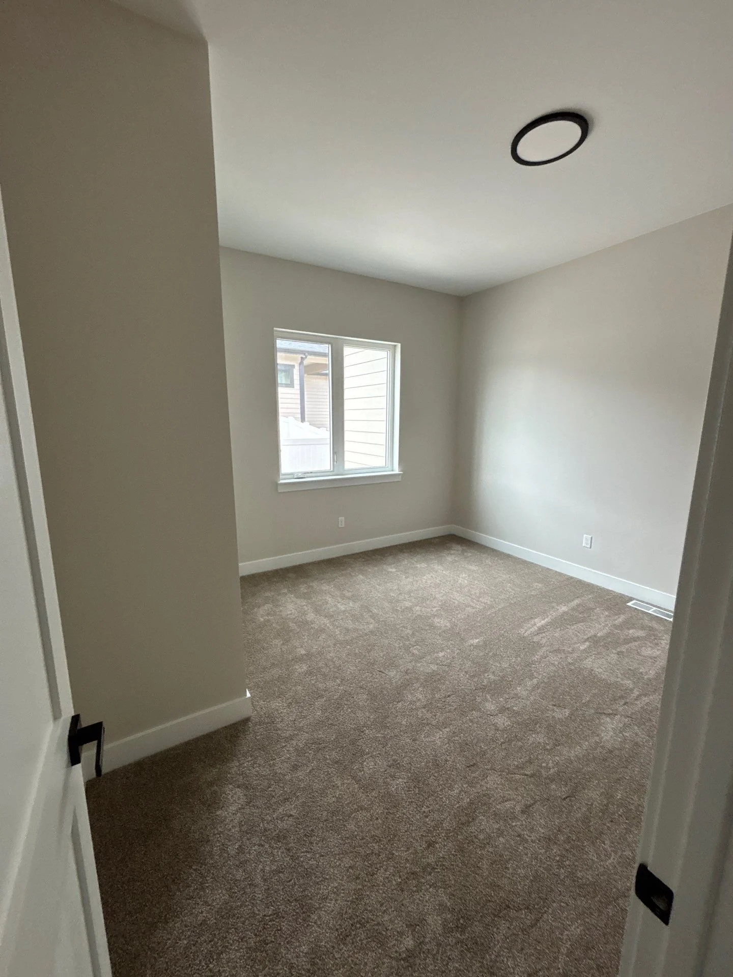 2665 Berkshire (8).jpg