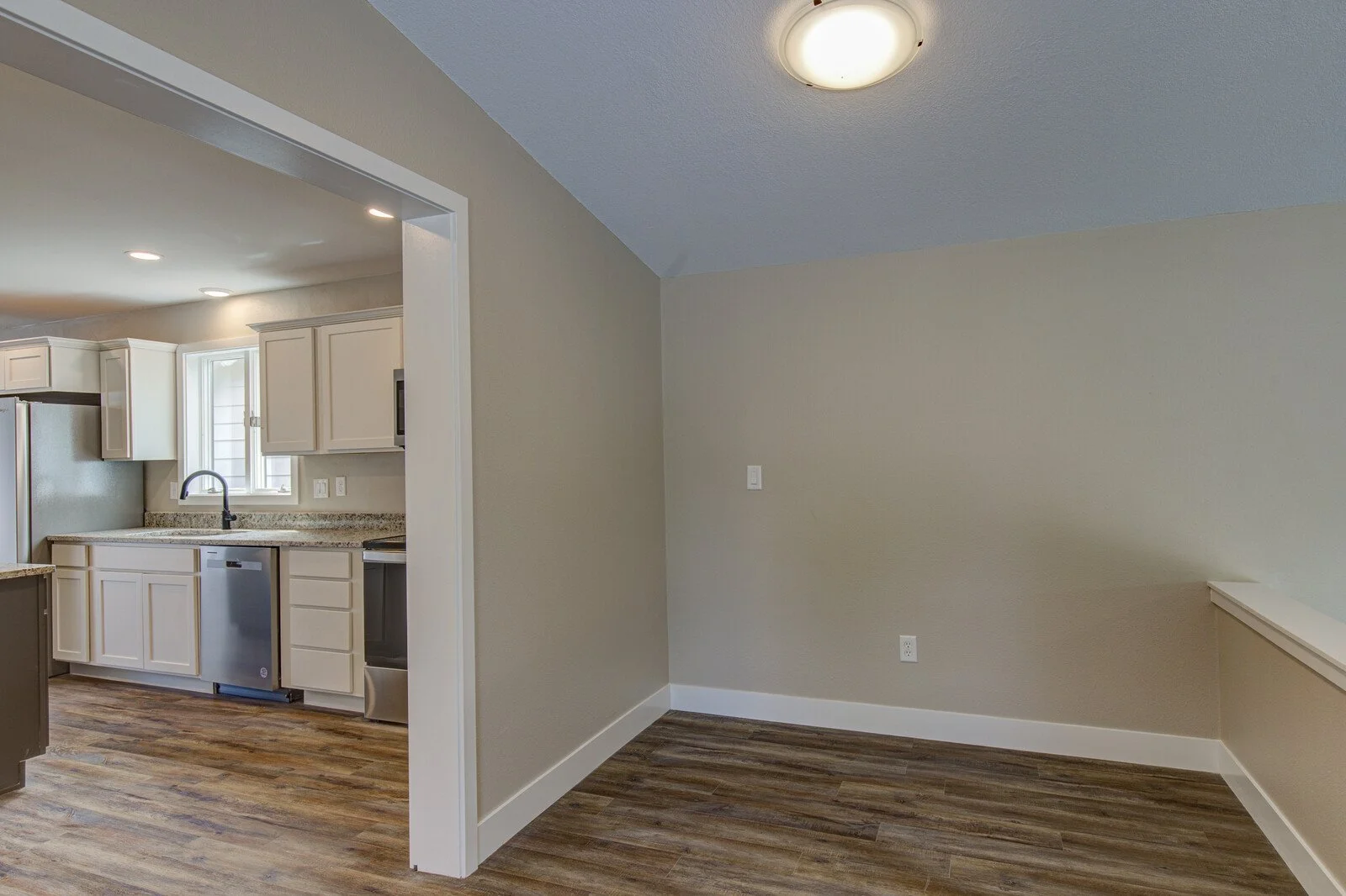 600 Sourdough (7).jpg